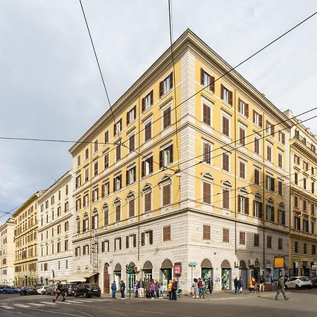 La Dolce Vita Farini Rome Bagian luar foto